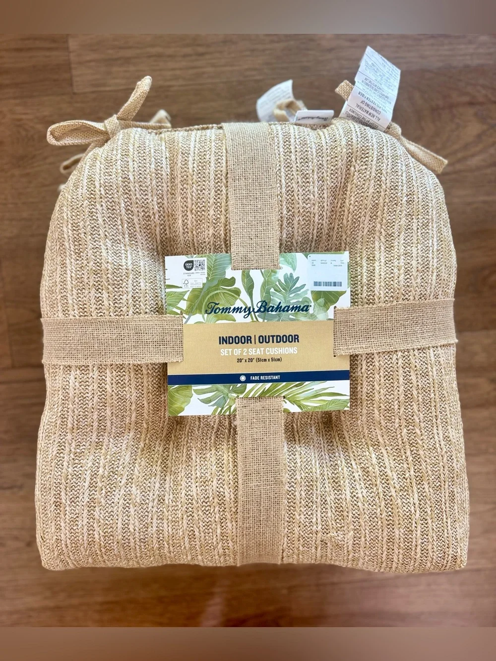 🎉LAST CHANCE🎉Tommy Bahama 20*20 Tufted Woven Indoor/Outdoor Seat Cushion